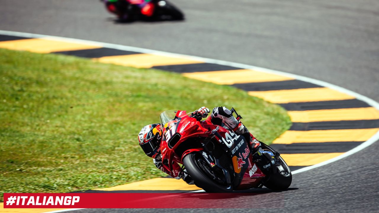STRONG END TO MUGELLO WEEKEND FOR ACOSTA AS HE CLAIMS P5 ON SUNDAY, FERNANDEZ FORCED TO RETIRE