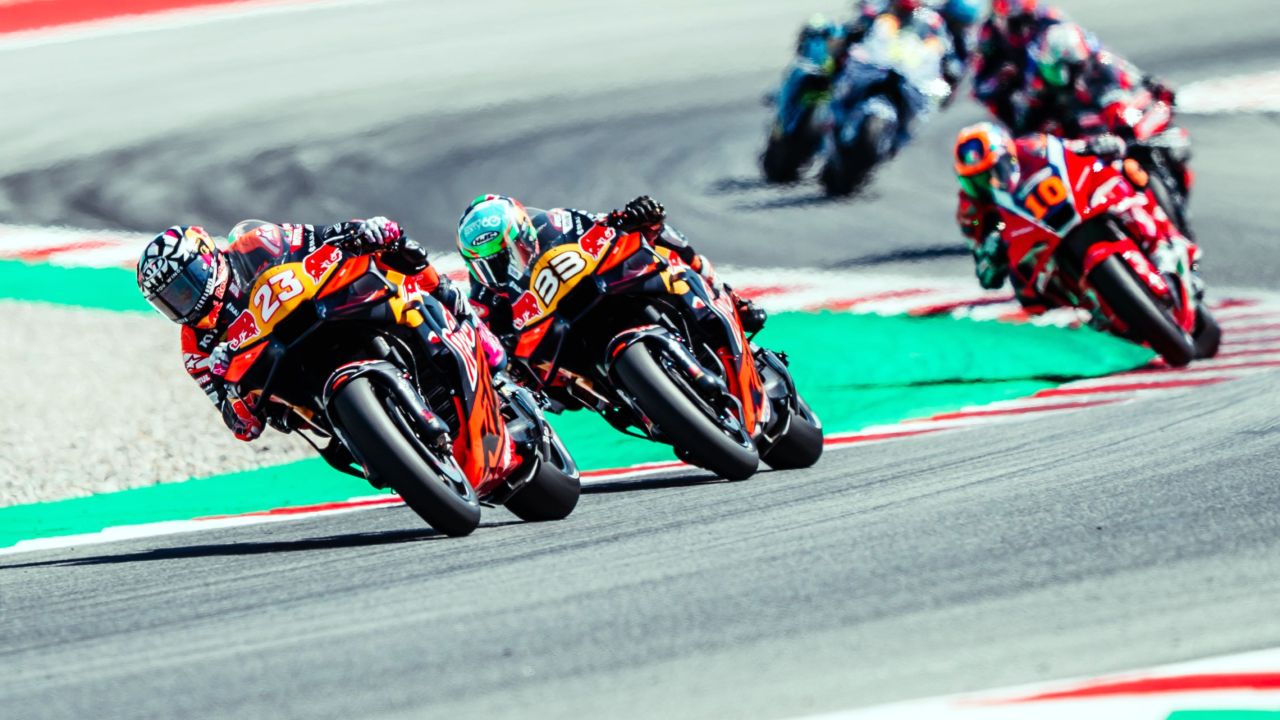 BASTIANINI EARNS P5 AFTER EXCITING KTM BATTLE IN BARCELONA SPRINT,  VIÑALES RACES FOR FIRST TIME SINCE ASSEN!